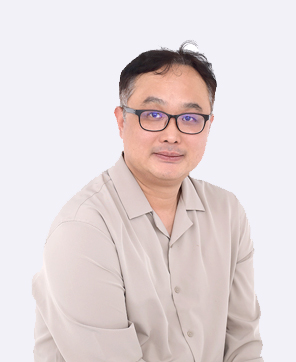 김 창 윤  상무